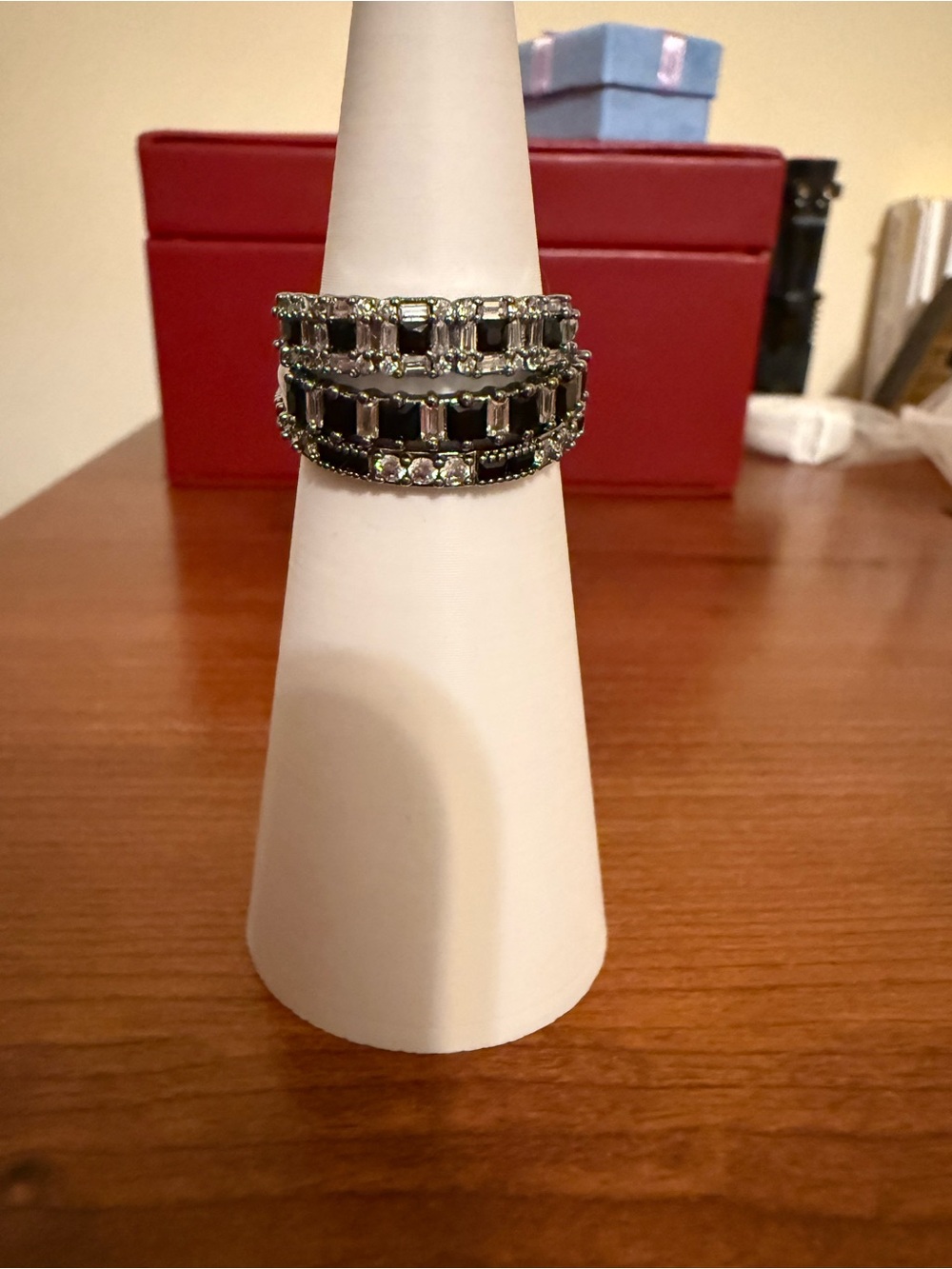 Bomb Party Delicate Stack
